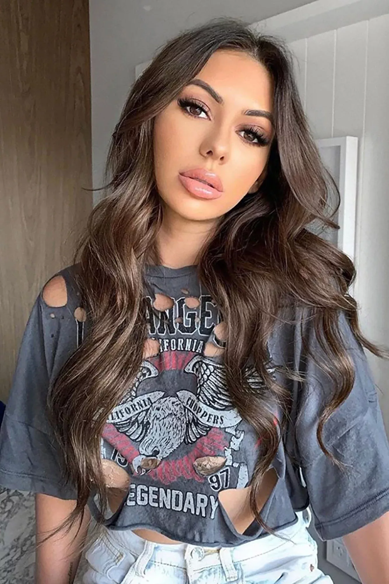 Legendary Crop Top - Charcoal