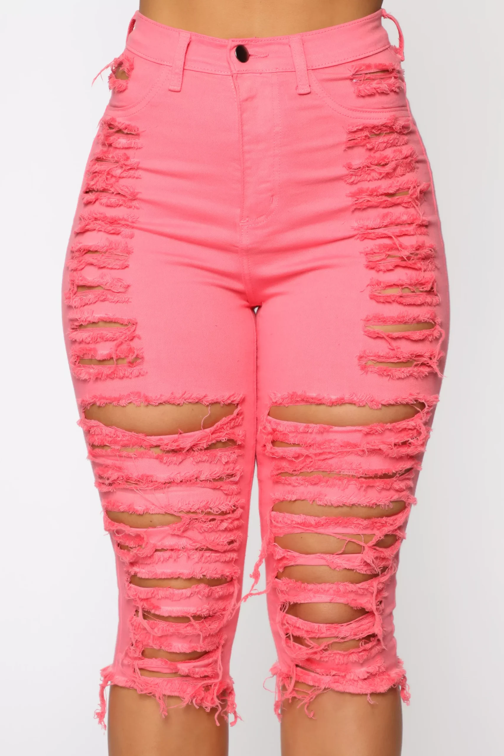 A Little On Edge Shorts - Coral