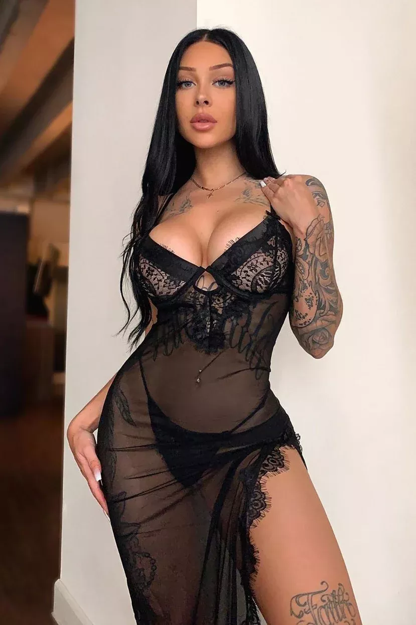 Love Story Lace Sleep Gown - Black