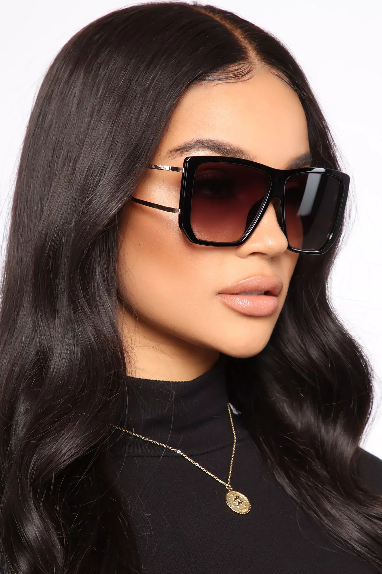 Out Of My Way Sunglasses - Black